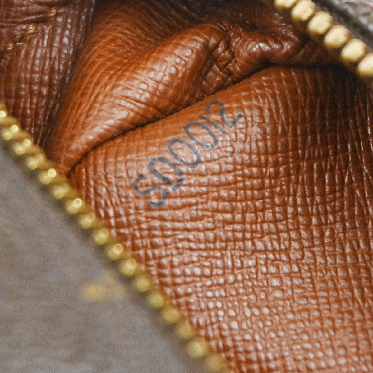 LOUIS VUITTON Trocadero 27 Shoulder Bag Monogram Leather BN USA M51274 09MA671