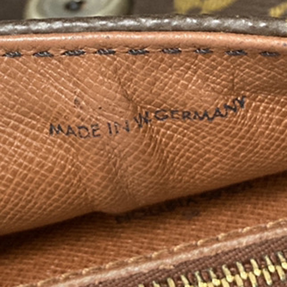 LOUIS VUITTON Saint Cloud MM Shoulder Bag Monogram Leather Brown M51243 31KP037