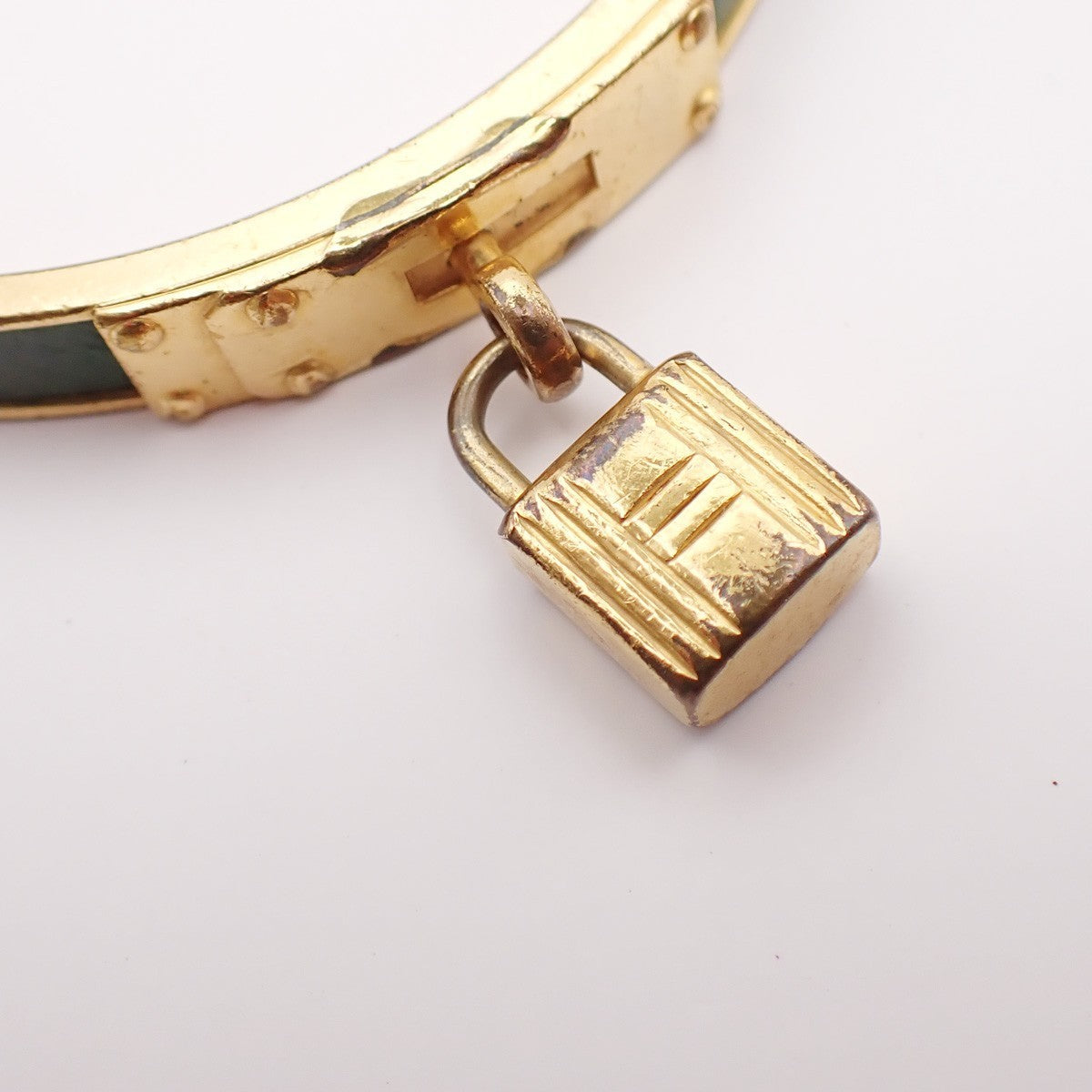 HERMES Logo Kelly Charm Bangle Bracelet Embossing Leather Green Gold 62KP350