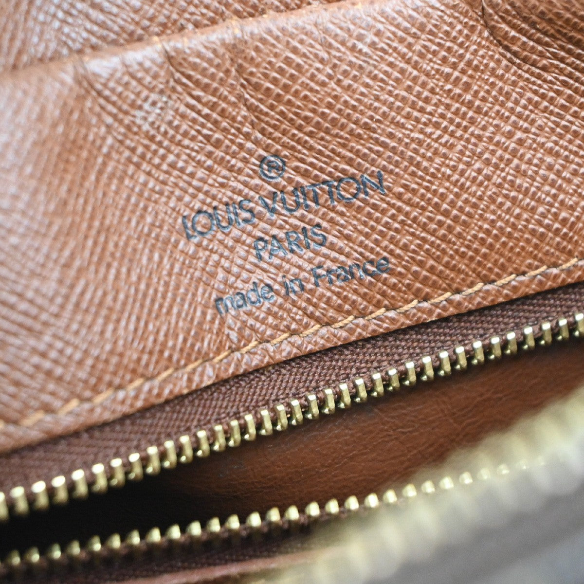 LOUIS VUITTON Nile Crossbody Shoulder Bag Monogram Leather Brown M45244 70SA024