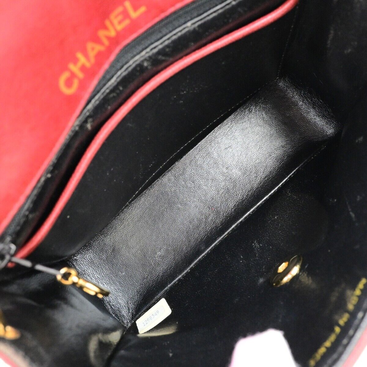 CHANEL CC Logo Mini Matelasse Chain Shoulder Bag Leather Red Vintage 335RF239