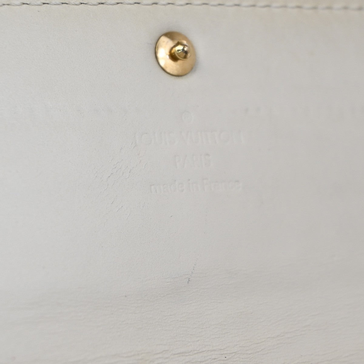 LOUIS VUITTON Portefeuille Sarah Wallet Monogram Vernis Pearl M91971 65KC628