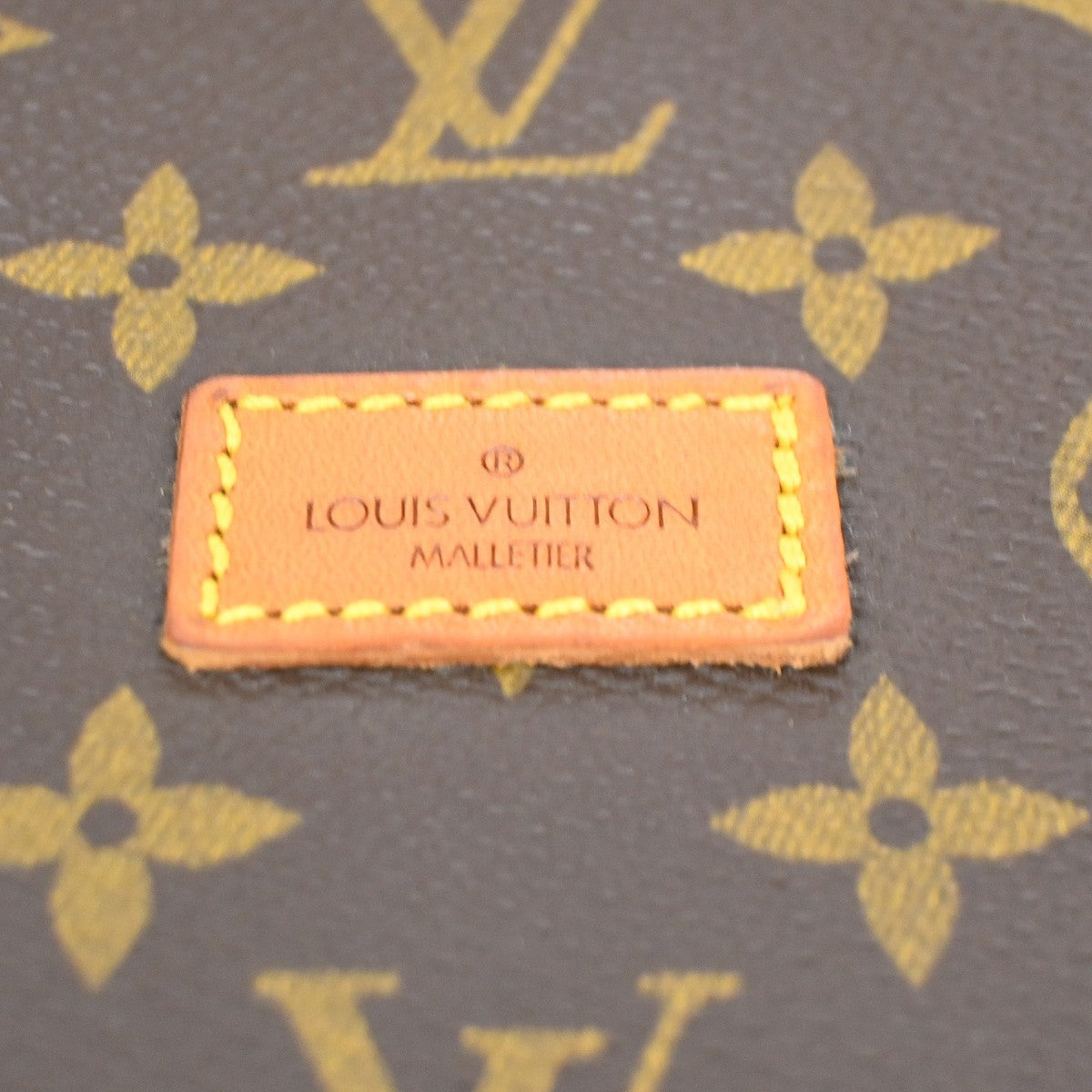 LOUIS VUITTON Logo Saumur 43 Shoulder Bag Monogram Leather Brown M42252 12YH900