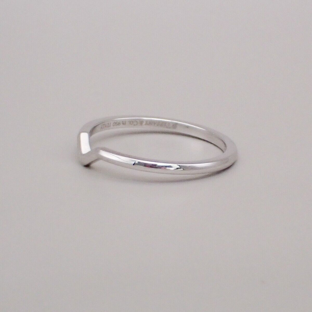 Tiffany & Co. V Band Ring Pair Set Au750 PT950 Size 7.5 8.5 GD Platinum 11RK869