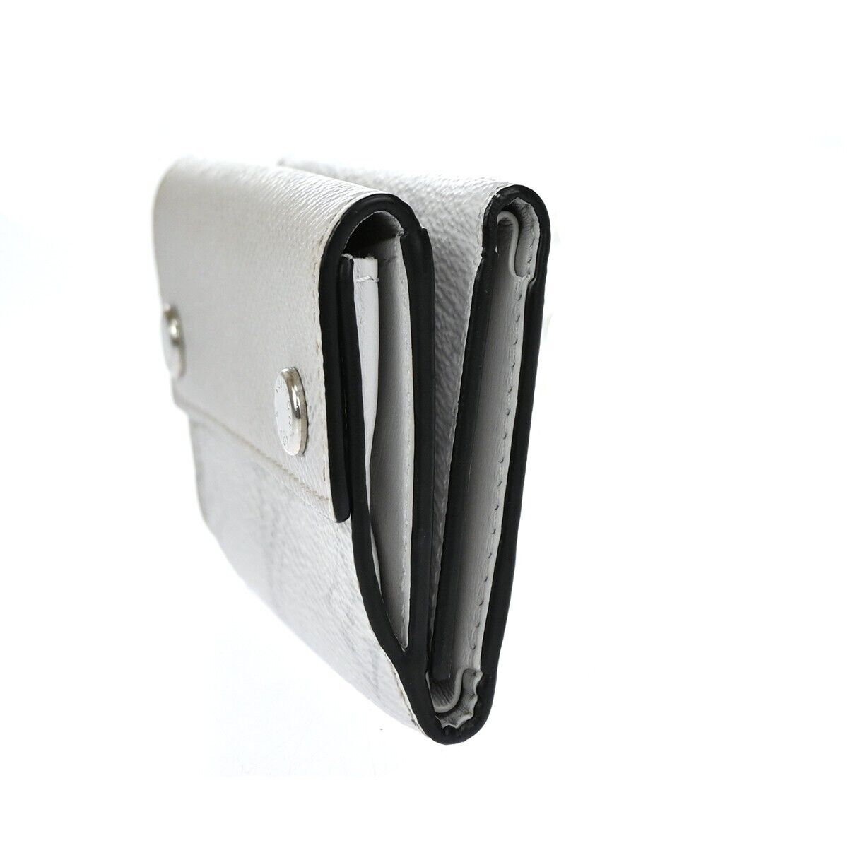 LOUIS VUITTON Discovery Compact Trifold Wallet Taigarama Leather M67621 39FA050
