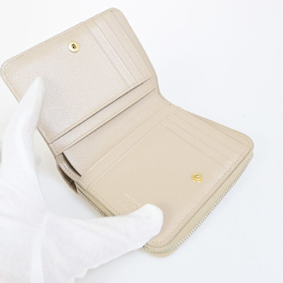 SAINT LAURENT YSL Logo Compact Bifold Wallet Purse Leather Beige GHW 38EC602