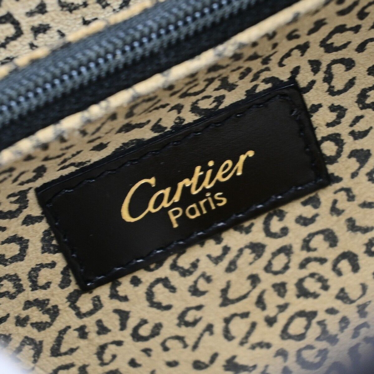 CARTIER Logo Panther Shoulder Hand Bag Leather Black GHW Made In Italy 34YG991