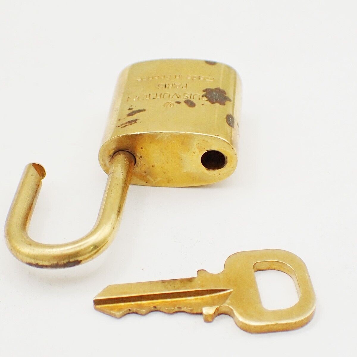 LOUIS VUITTON LV 10 Set  Padlock Key Bag Charm Cadena Gold Plated France 33YF662