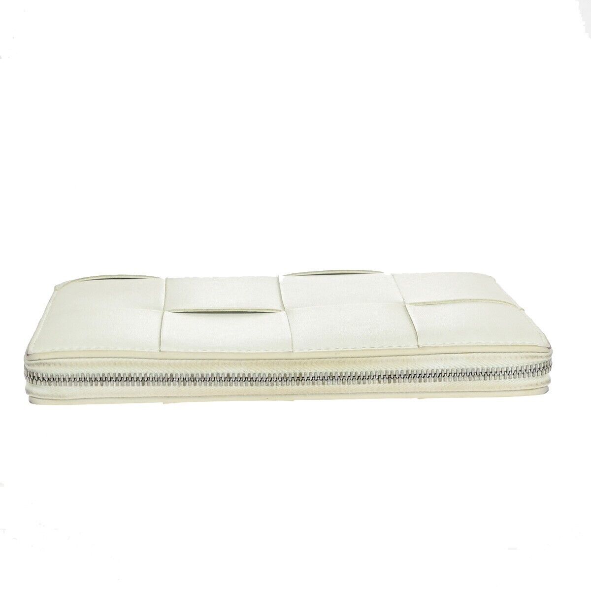 BOTTEGA VENETA Cassette Intrecciato Long Zipper Wallet Leather White 66EC242