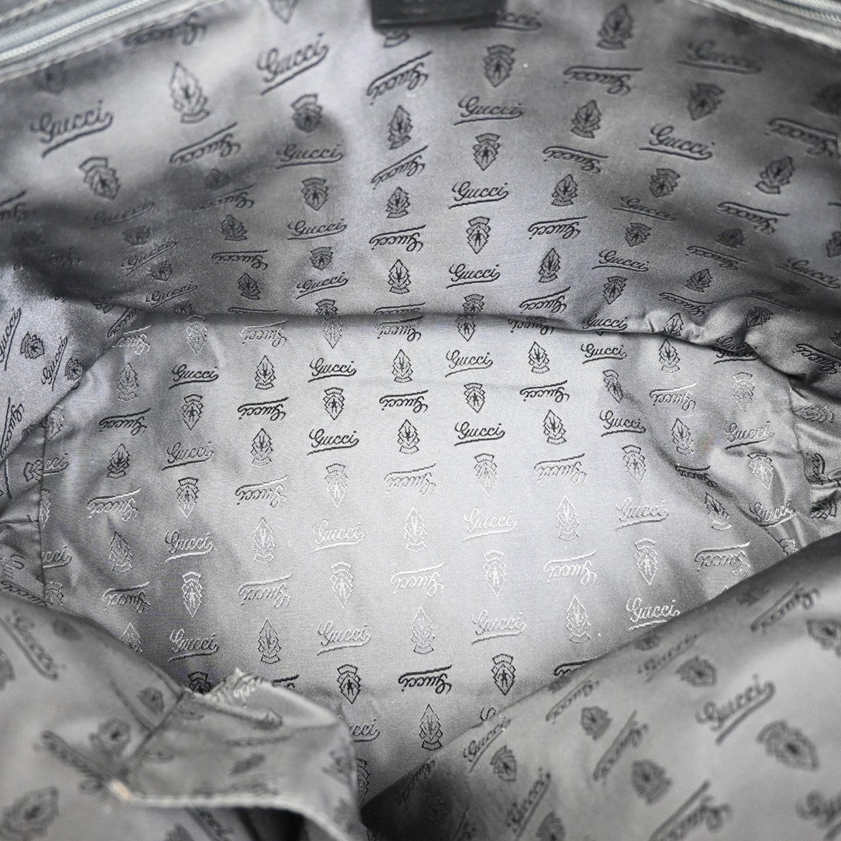 GUCCI Logo GG Pattern Shoulder Tote Bag Charm Canvas Patent Leather BK 38KB516