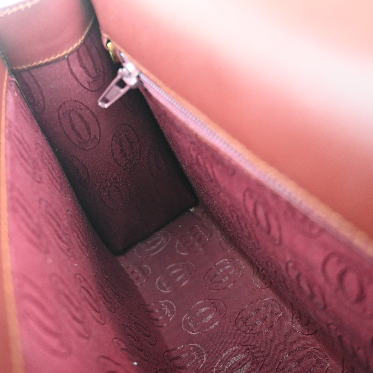 MUST DE CARTIER 2C Logo Hand Bag Leather Red Gold-Plated Italy 38KP142