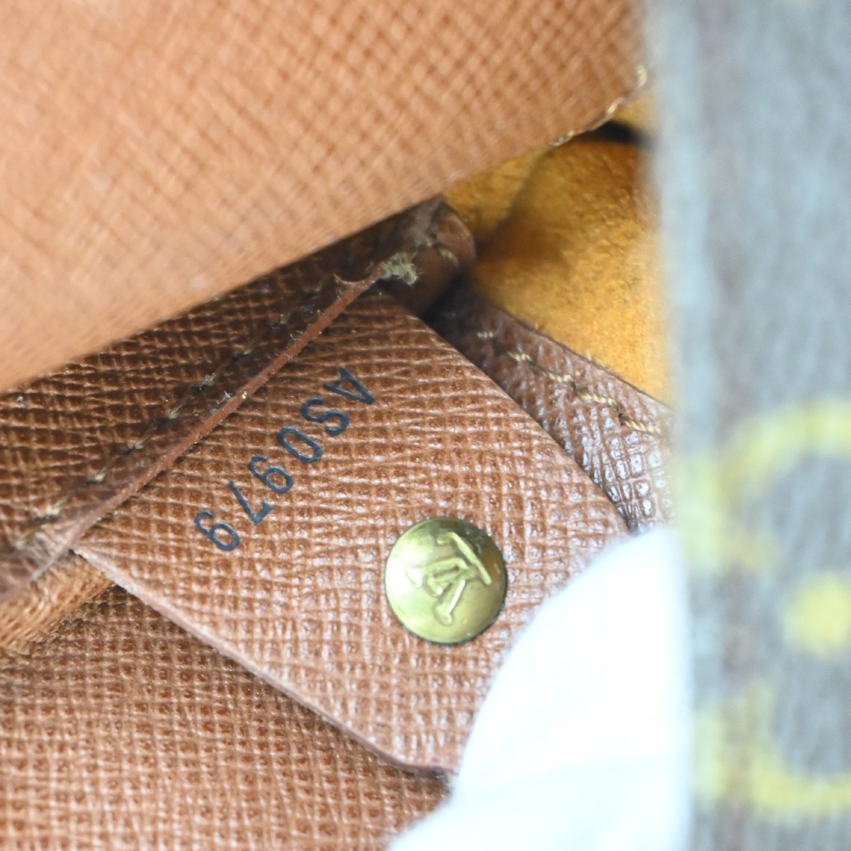 LOUIS VUITTON Musette Shoulder Bag Monogram Leather Brown France M51256 88YJ031
