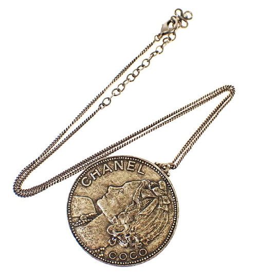 CHANEL CC Logo Coco Mademoiselle Pendant Necklace Silver Italy Accessory 88YD190