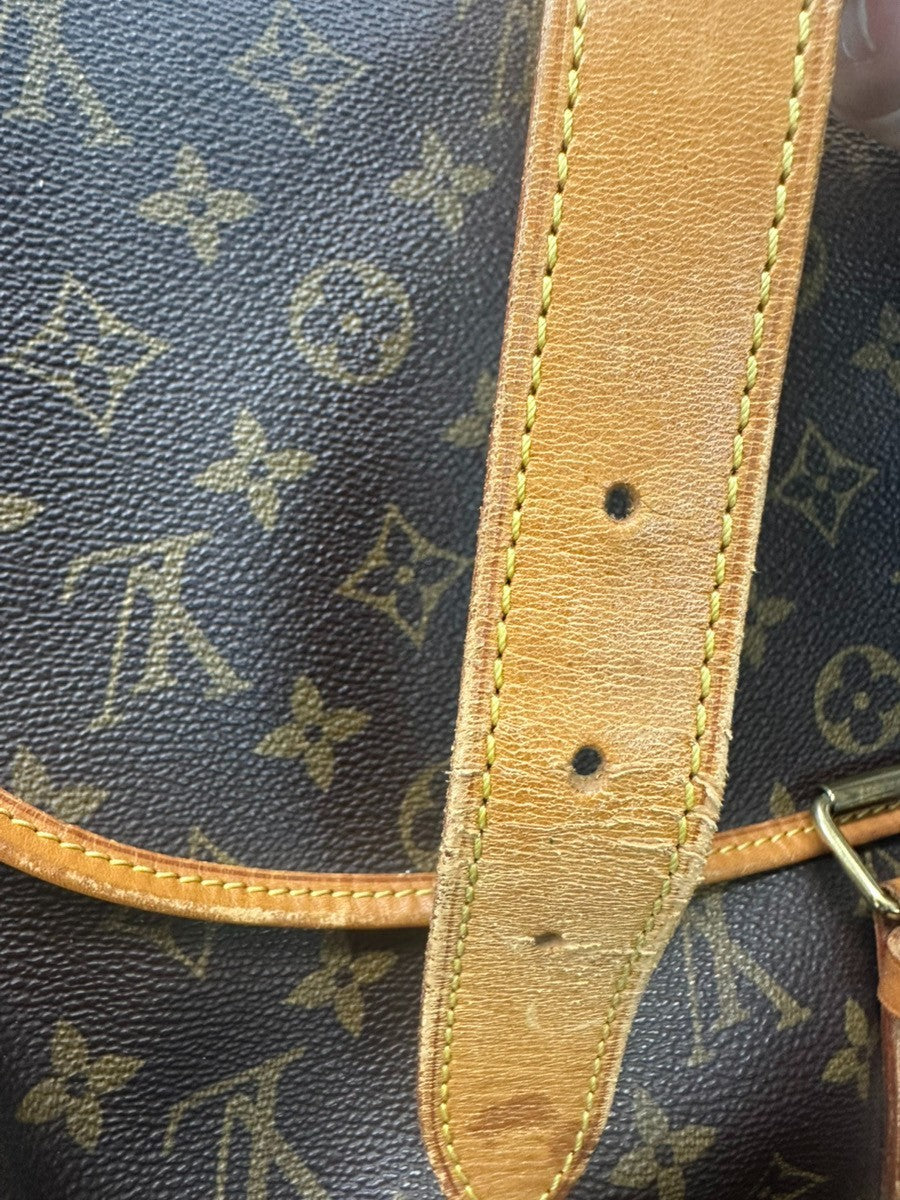 LOUIS VUITTON Saumur 35 Shoulder Bag Monogram Leather BN France M42254 74KC553