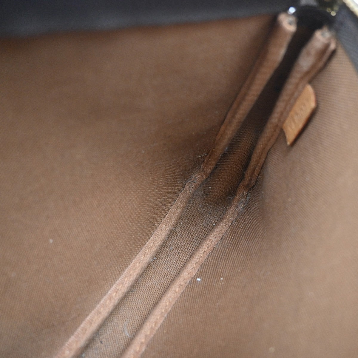 LOUIS VUITTON Pochette Accessoires Hand Bag Monogram Leather BN M51980 38EF857