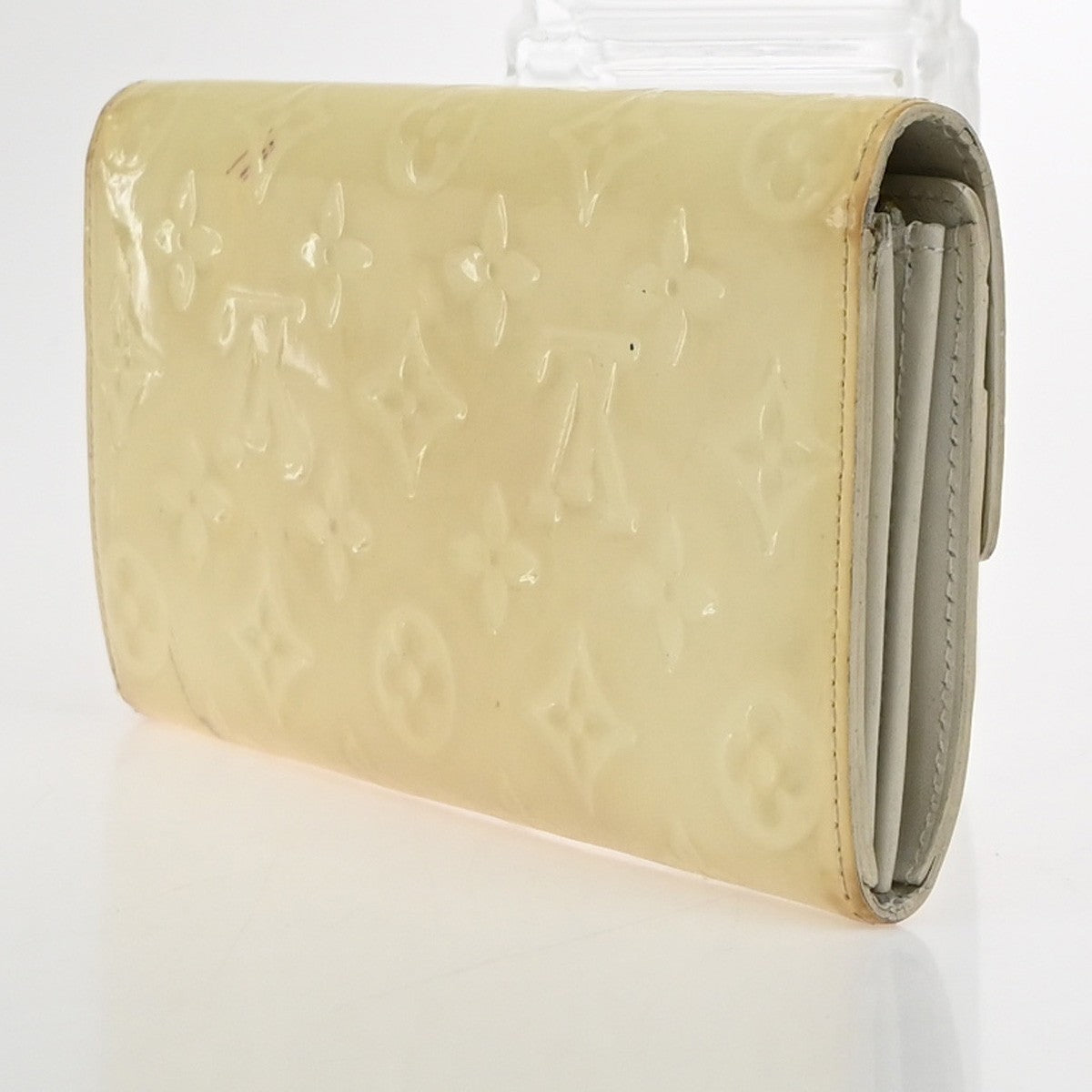 LOUIS VUITTON Portefeuille Sarah Wallet Monogram Vernis Pearl M91971 65KC628