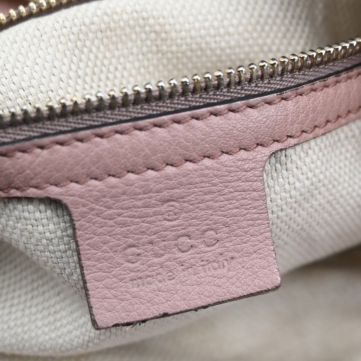 GUCCI Logo Soho Interlocking G Shoulder Bag Pebbled Calfskin Leather PK  95CA742