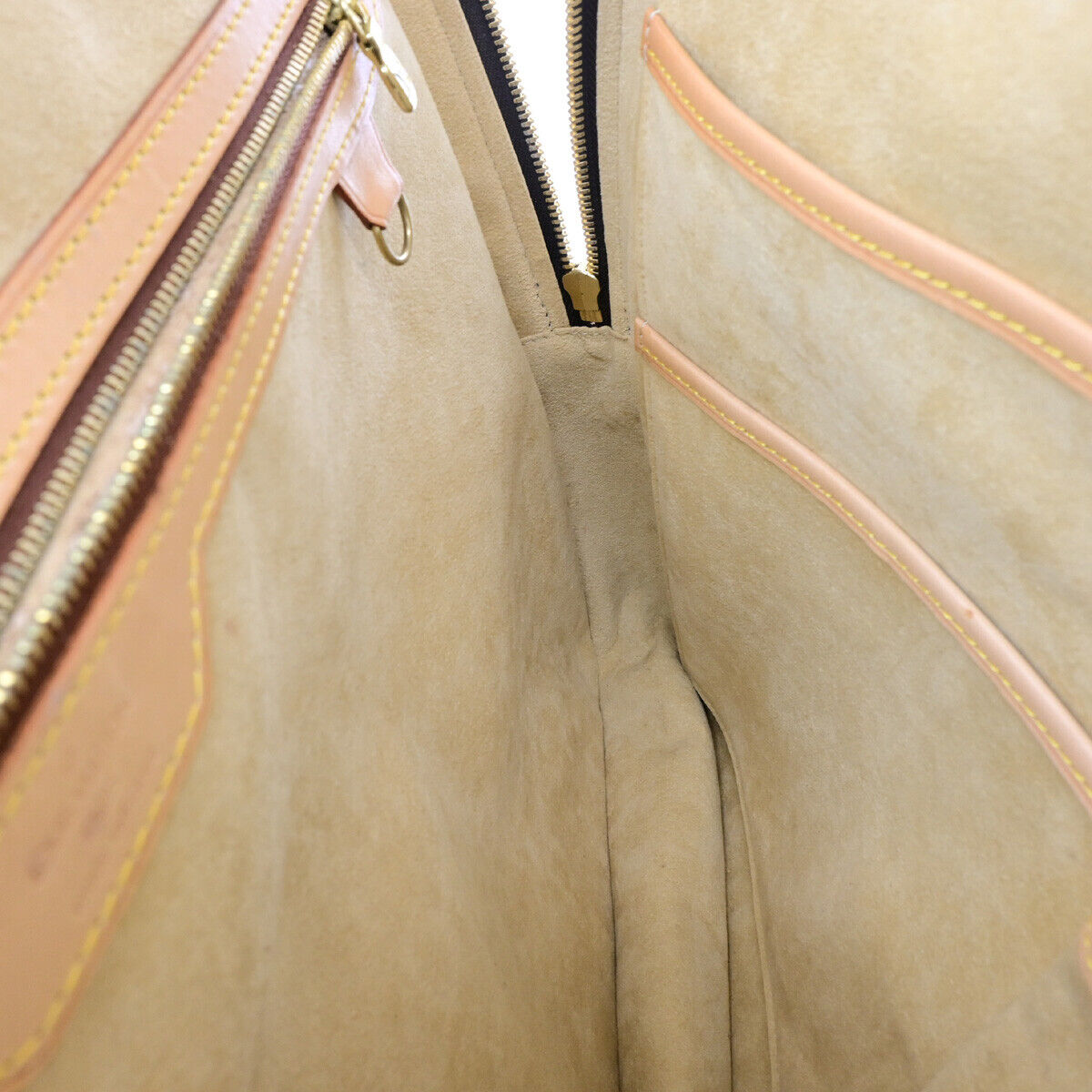 LOUIS VUITTON Porte Documents Voyage 2 Compartments Bag Monogram M53362 82YG231