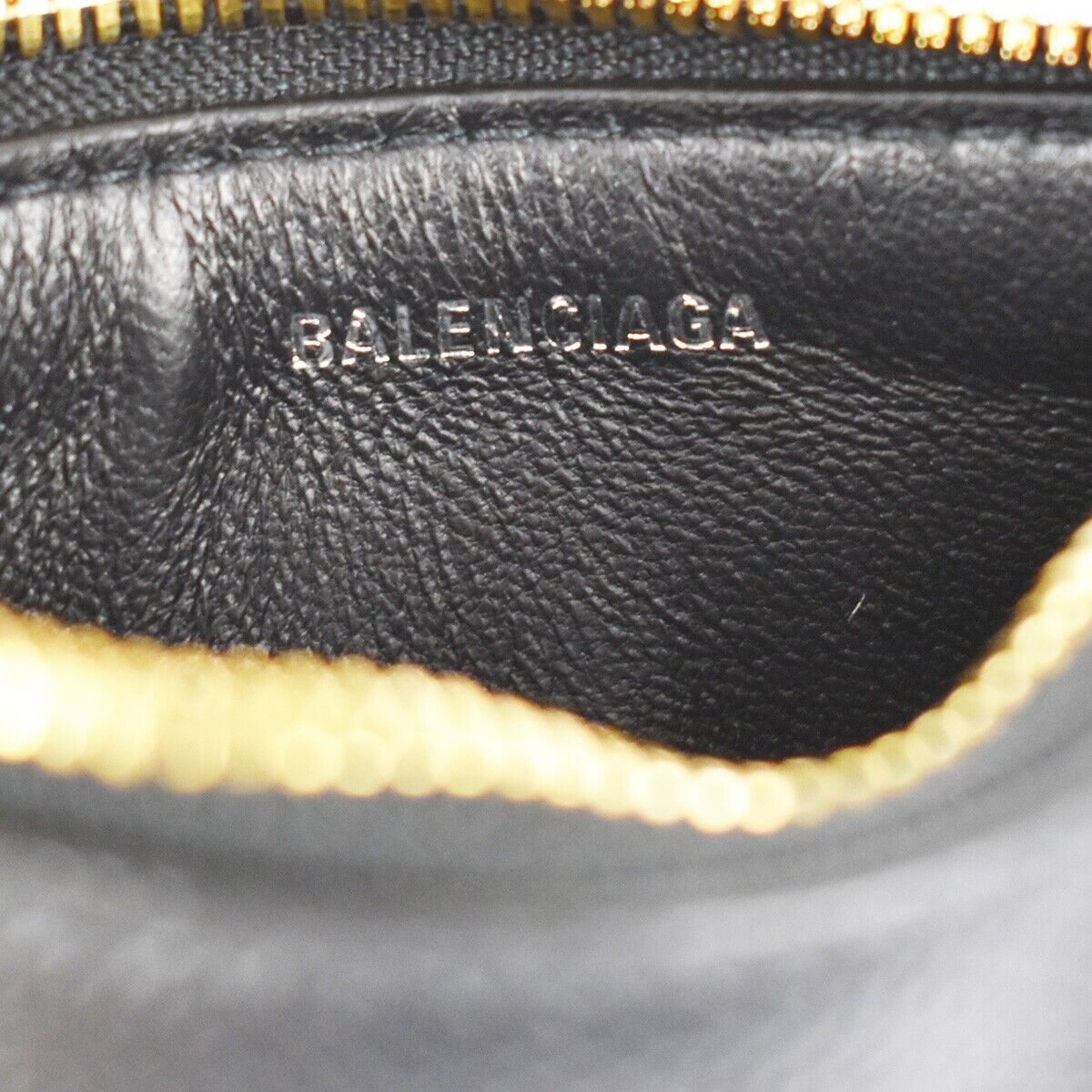 BALENCIAGA BB Logo Coin Wallet Purse Key Ring Leather Black Gold Italy 65RH003