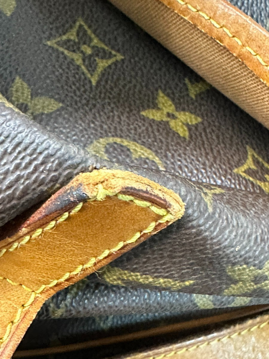 LOUIS VUITTON Saumur 35 Shoulder Bag Monogram Leather BN France M42254 80CA880