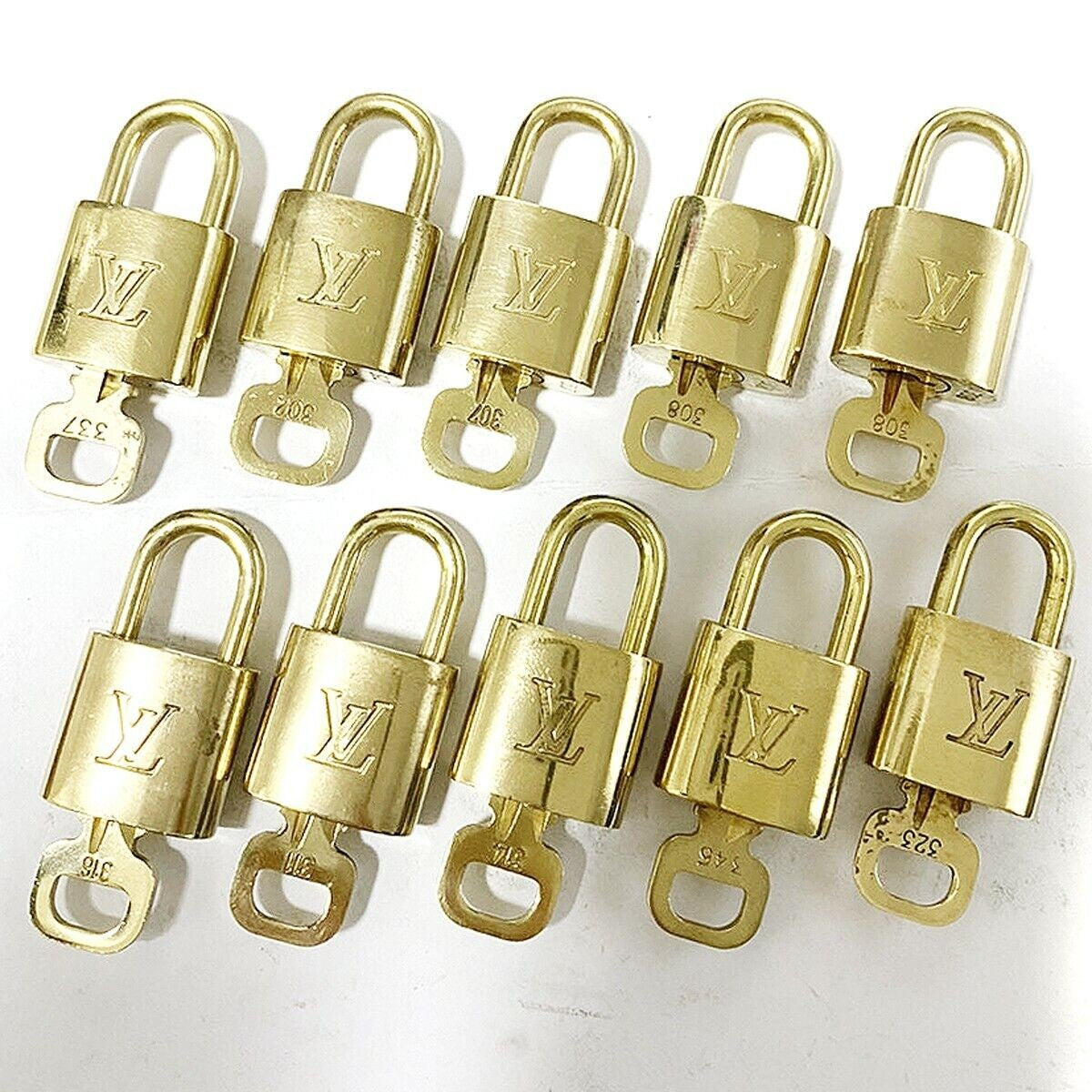 LOUIS VUITTON LV 10 SET PADLOCK KEY BAG CHARM CADENA GOLD-PLATED FRANCE 35MT126