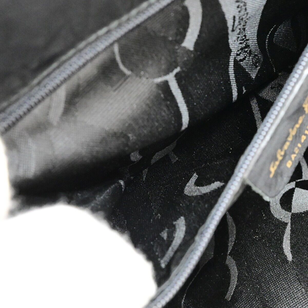 SALVATORE FERRAGAMO Logo Vara Hand Bag Canvas Leather Black Gold Italy 67ED785