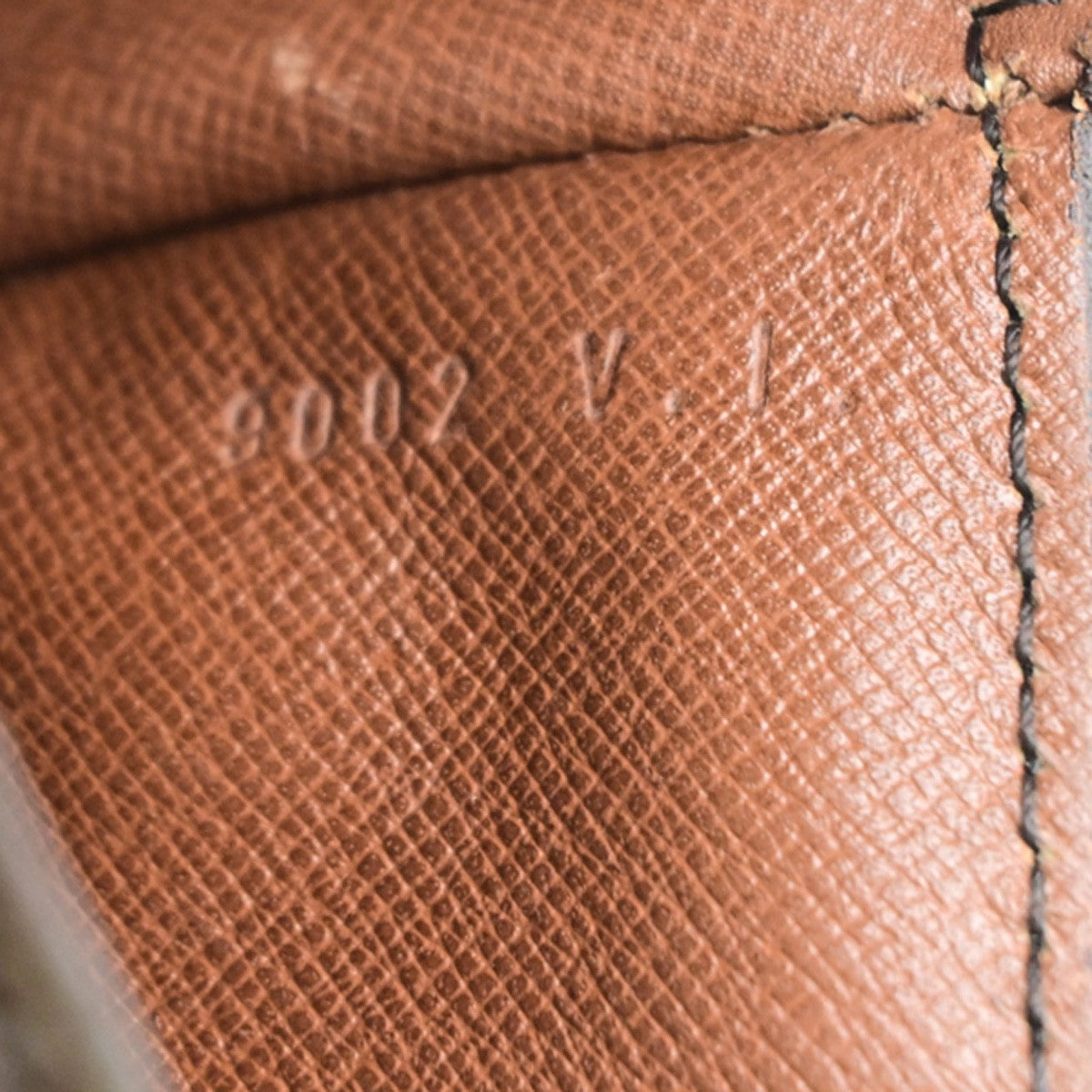 LOUIS VUITTON Saint Cloud GM Shoulder Bag Monogram Leather Brown M51242 34MA698