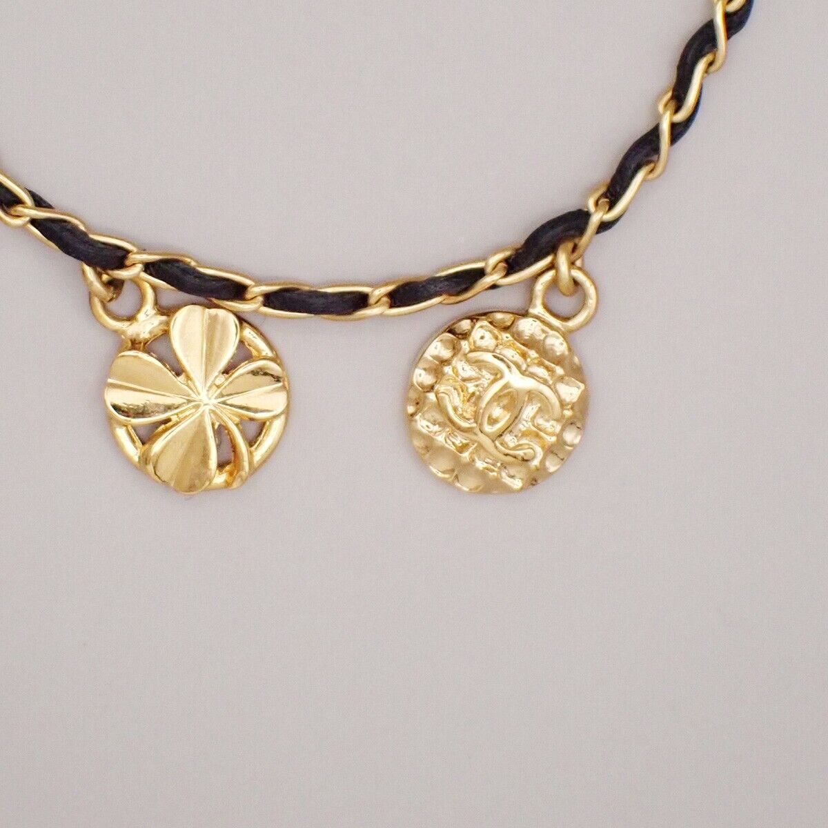 CHANEL CC Camellia Clover Chain Necklace 96P Leather GHW Vintage 665RK645