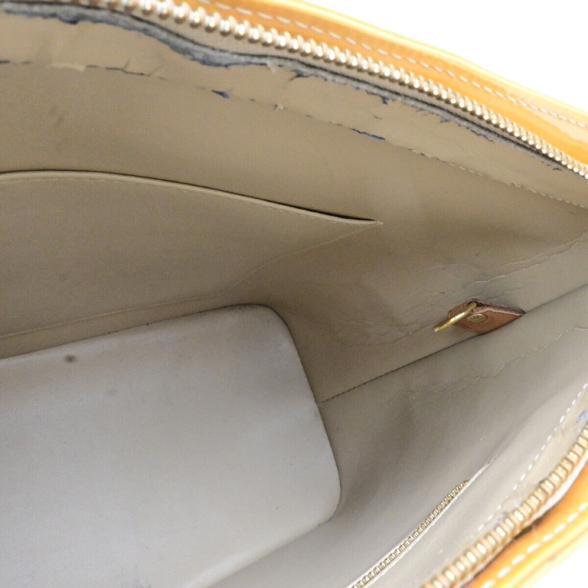 LOUIS VUITTON Houston Shoulder Bag Monogram Vernis Leather Beige M91004 60KA461
