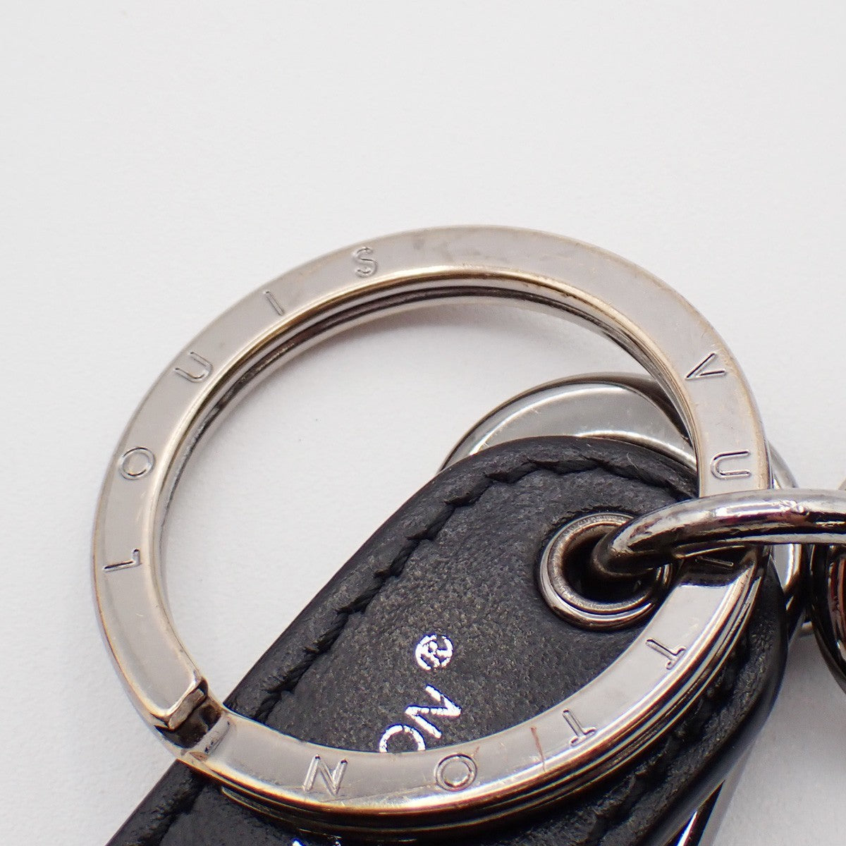 LOUIS VUITTON Porete Cles Key Chain Monogram Eclipse Black SHW M00927 67KP056