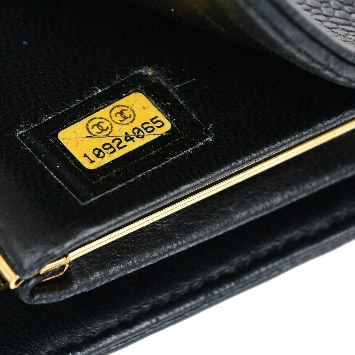 CHANEL CC Logo Long Bifold Wallet Purse Caviar Skin Leather Black GHW 33EB273