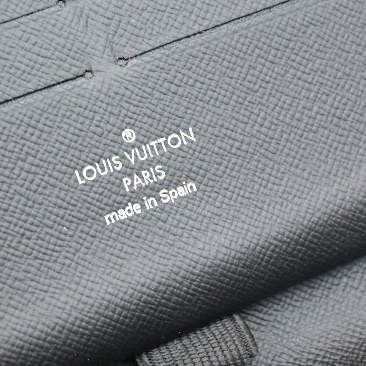 LOUIS VUITTON Zippy Organizer Long Bifold Wallet Damier Graphite N63077 14KA398
