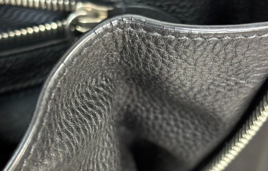 PRADA Logo Side zipper Hand Tote Bag Pebbled leather Black SHW 87TA115