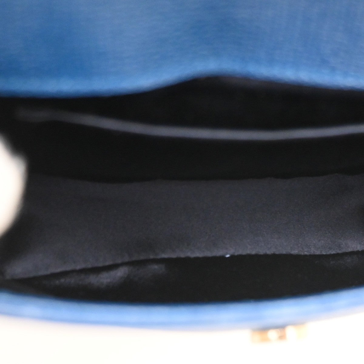 YVES SAINT LAURENT YSL Textured Shoulder Bag Calfskin Leather Navy Blue 69CA594