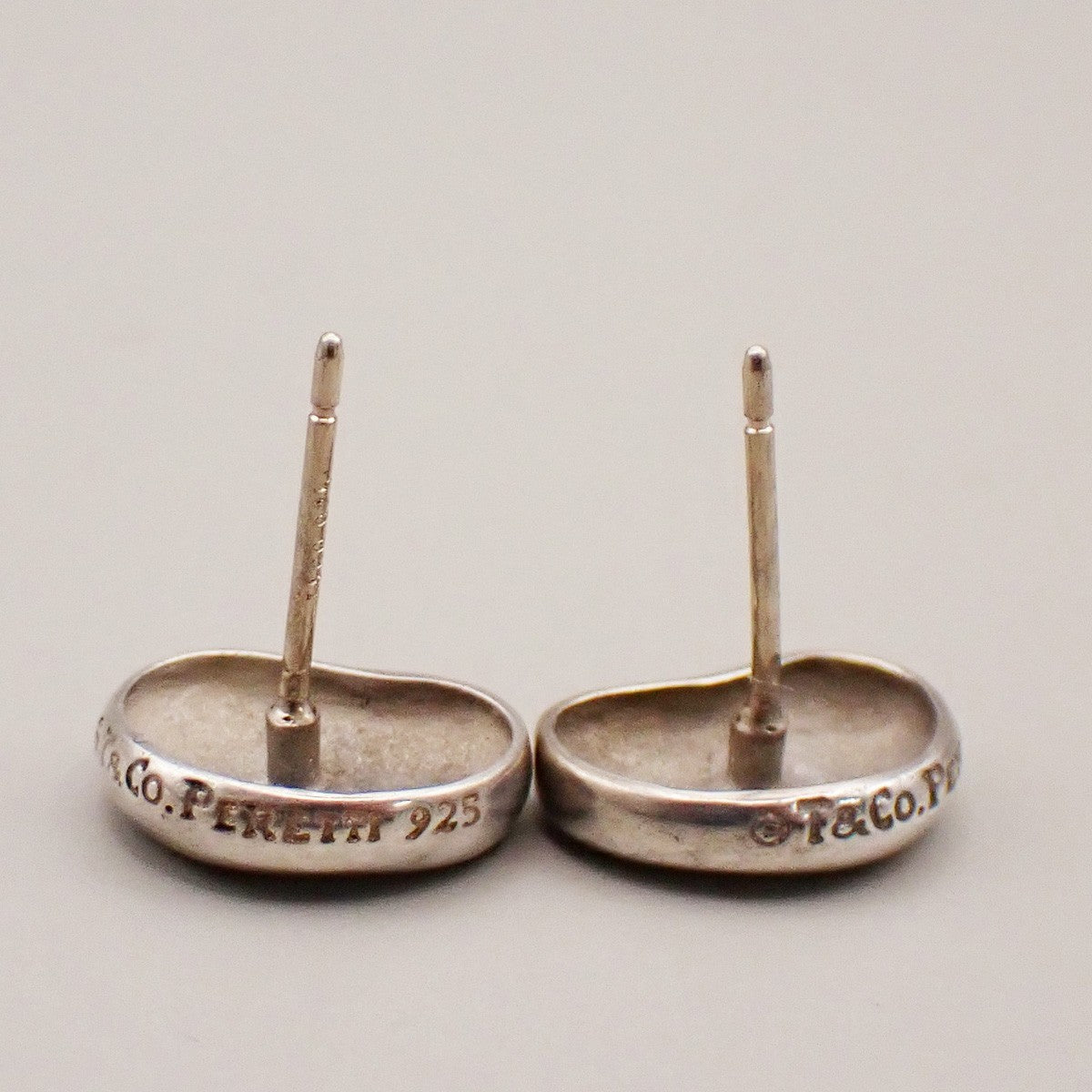 Tiffany & Co. Logo Beans Earrings Silver 925 Elsa Peretti 02YH740