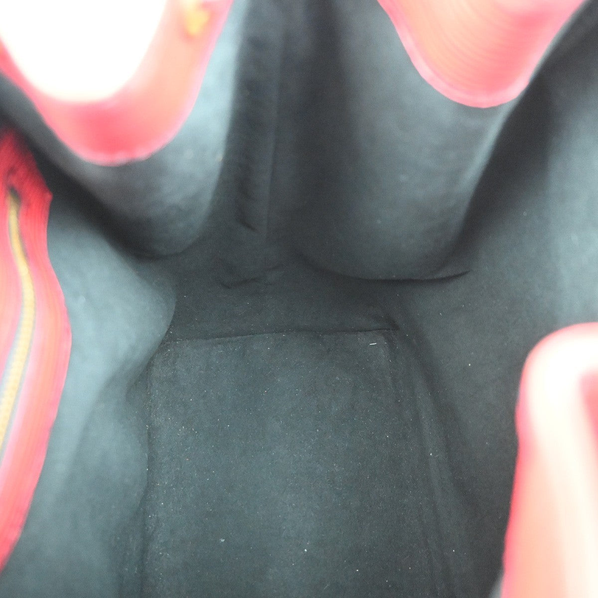 LOUIS VUITTON Noe Drawstring Shoulder Bag Epi Leather Red France M44007 32KD029