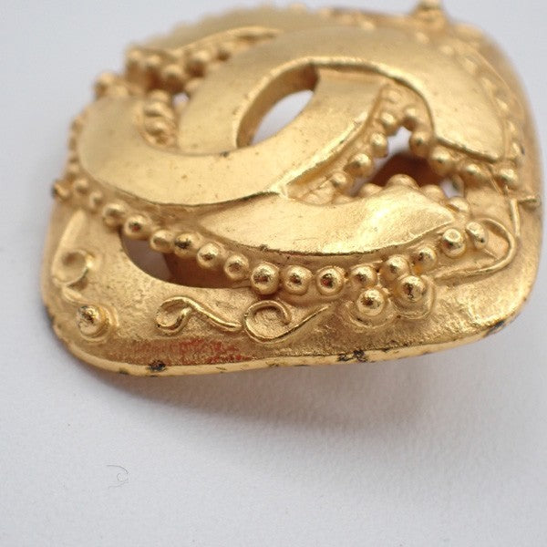 CHANEL CC Diamond Shape Button Earrings 96 AClip-On Gold GHW Vintage 83RL871
