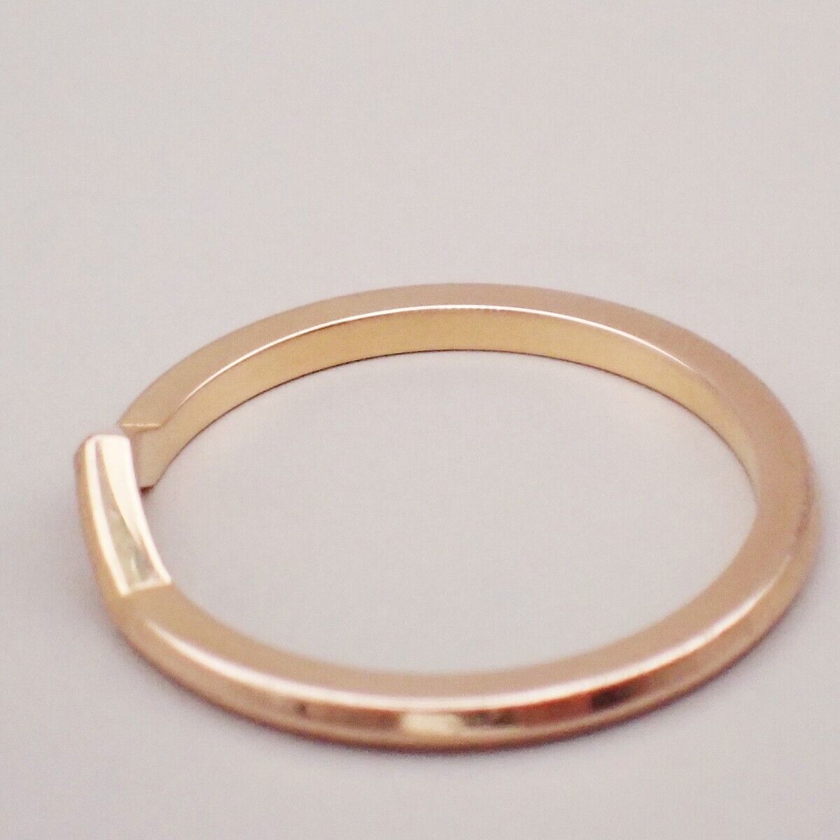 Tiffany & Co. V Band Ring Pair Set Au750 PT950 Size 7.5 8.5 GD Platinum 11RK869
