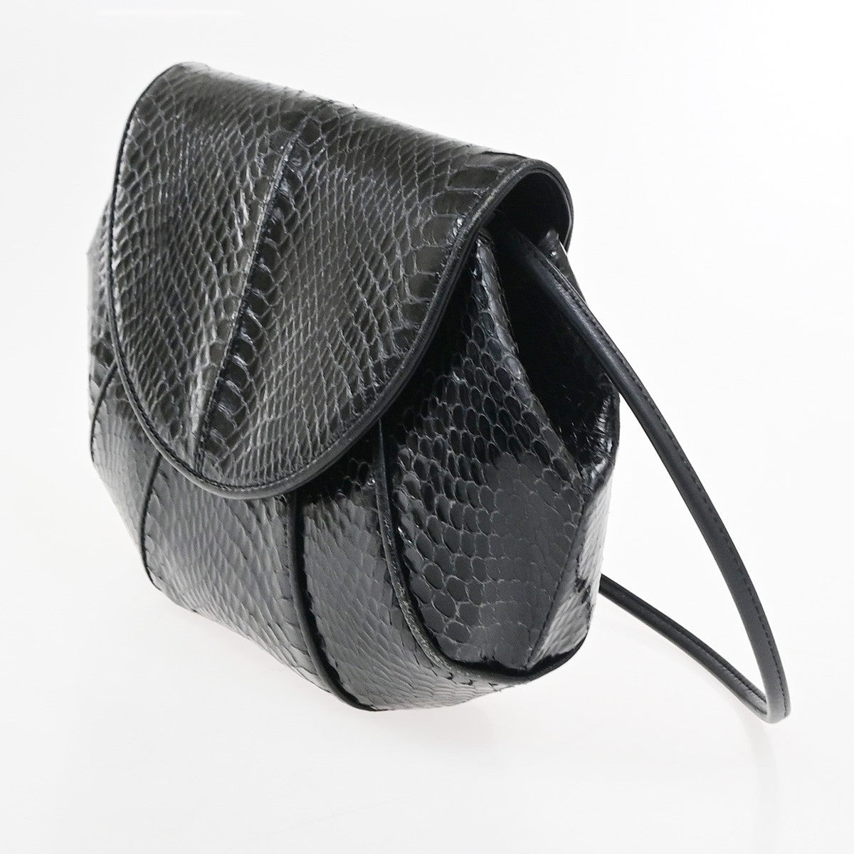 YVES SAINT LAURENT Logo Shoulder Bag Embossing Leather Black GHW 63KD155