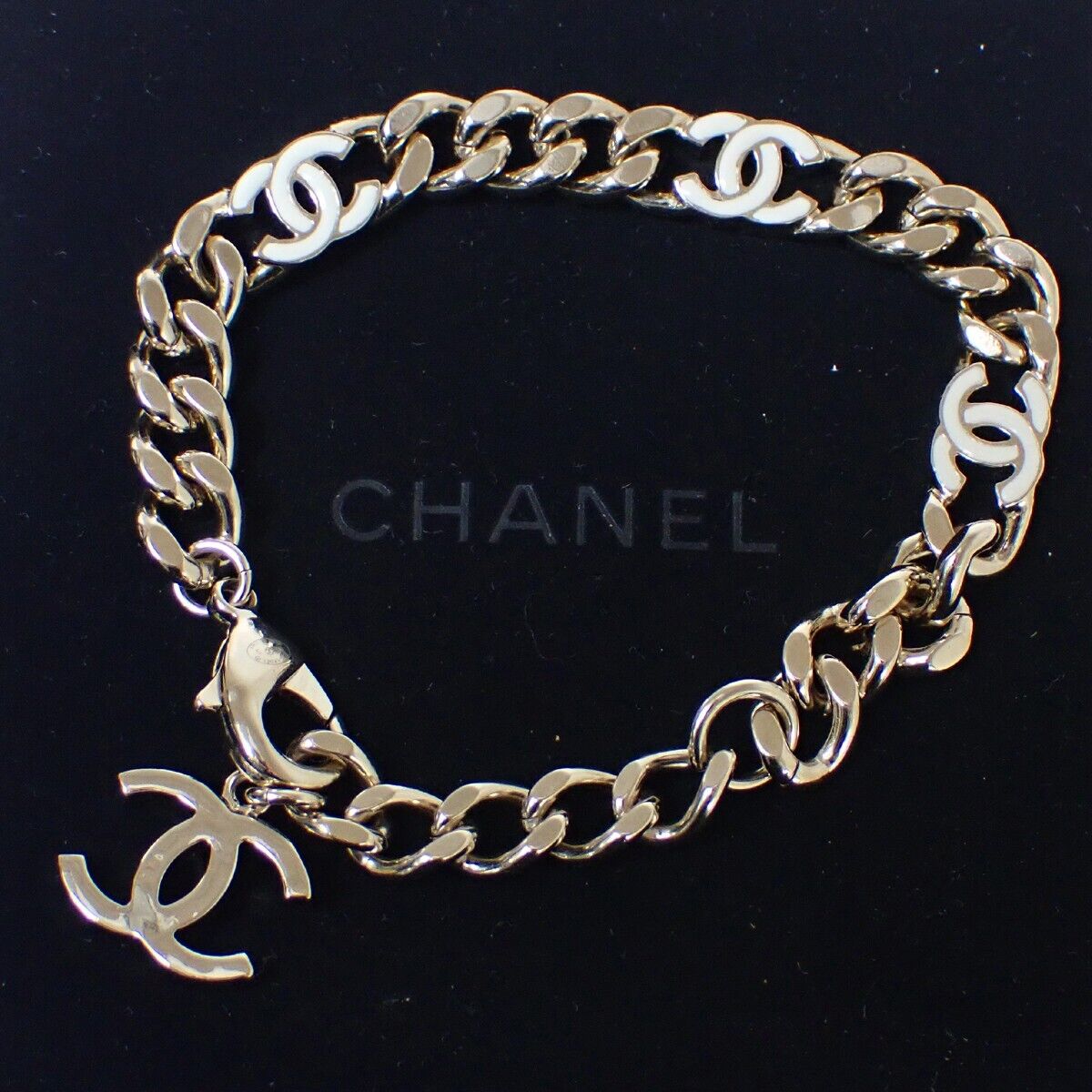 CHANEL CC Logo Chain Bracelet Bangle B22S GHW Italy Accessory 28RJ700