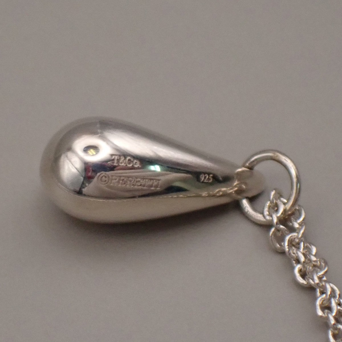 Tiffany & Co. Logo Tear Drop Chain Necklace Pendant Ag 925 Silver 09YH712