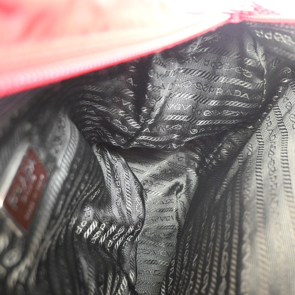 PRADA Logo Tessuto Messenger Shoulder Bag Nylon Leather Red SHW Italy 30KD109