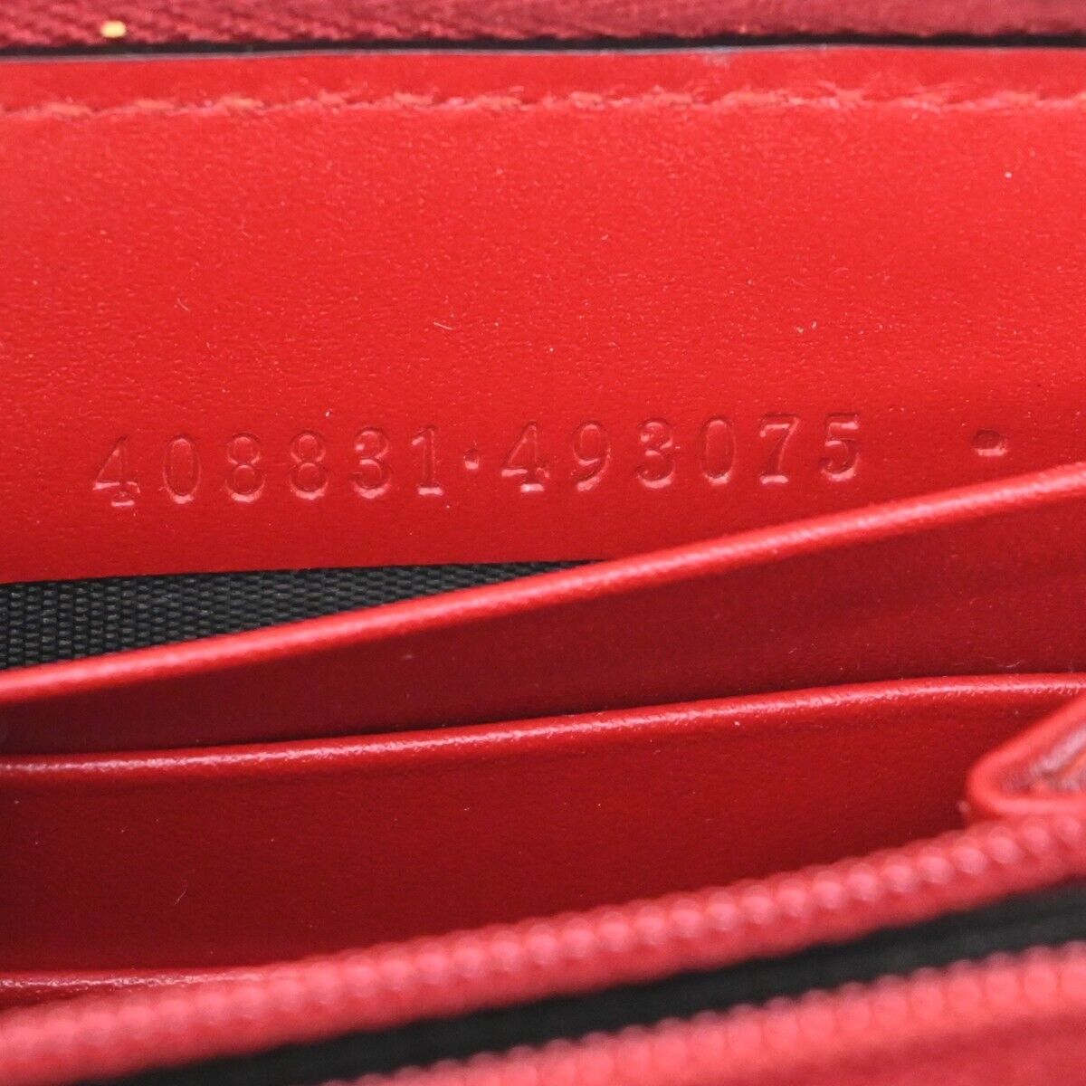 GUCCI Guccissima GG pattern Long Bifold Wallet Leather Red Italy 32GA976