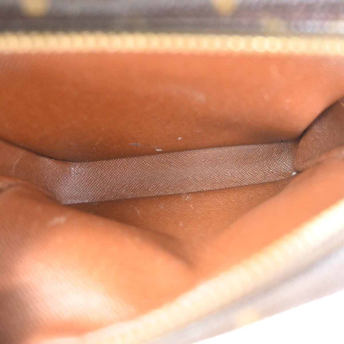 LOUIS VUITTON Amazon Crossbody Shoulder Bag Monogram Leather BN M45236 86KC697