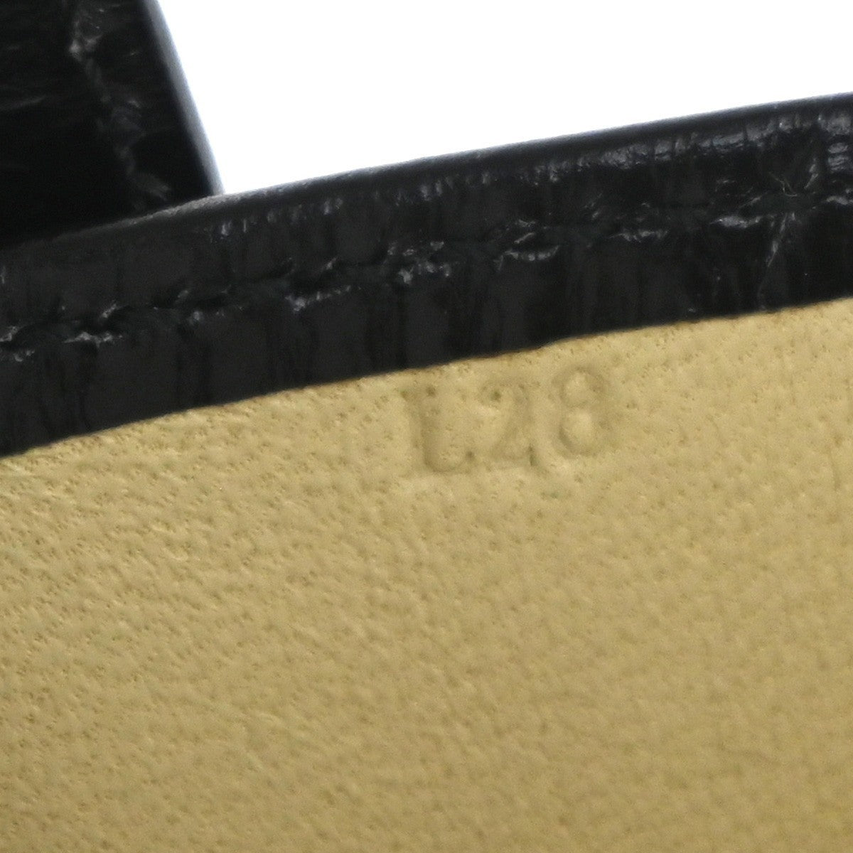 LOEWE Logo Pushlock Shoulder Box Hand Bag Leather Black GHW Spain 38MA124