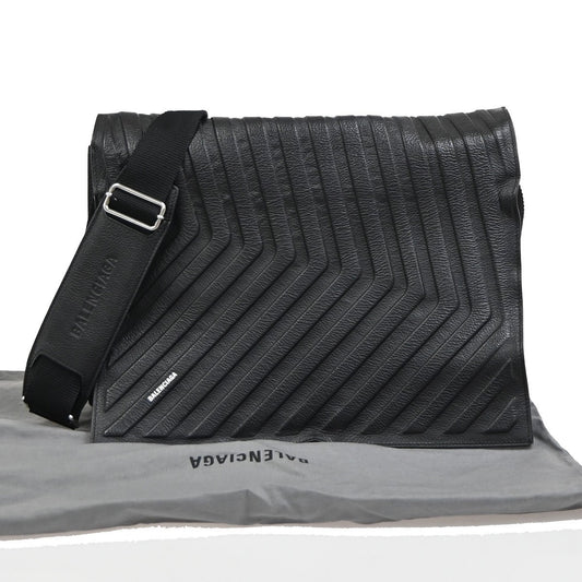 BALENCIAGA Logo Car Flap Crossbody Shoulder Bag Leather Black Italy 79KC627