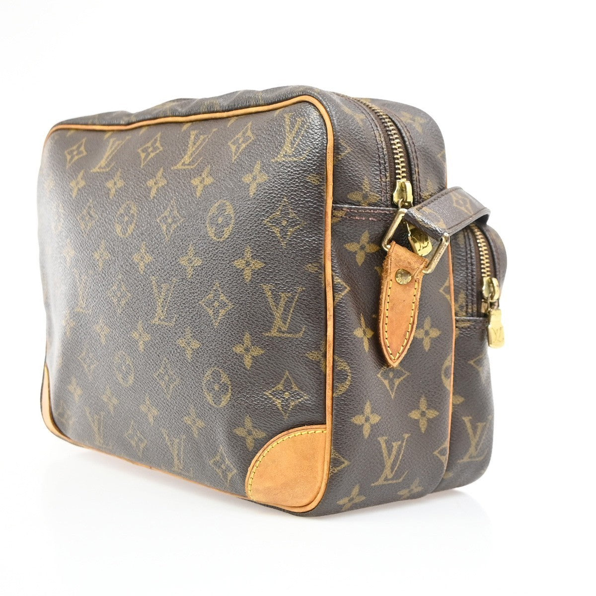 LOUIS VUITTON Nile Crossbody Shoulder Bag Monogram Leather Brown M45244 81KD175