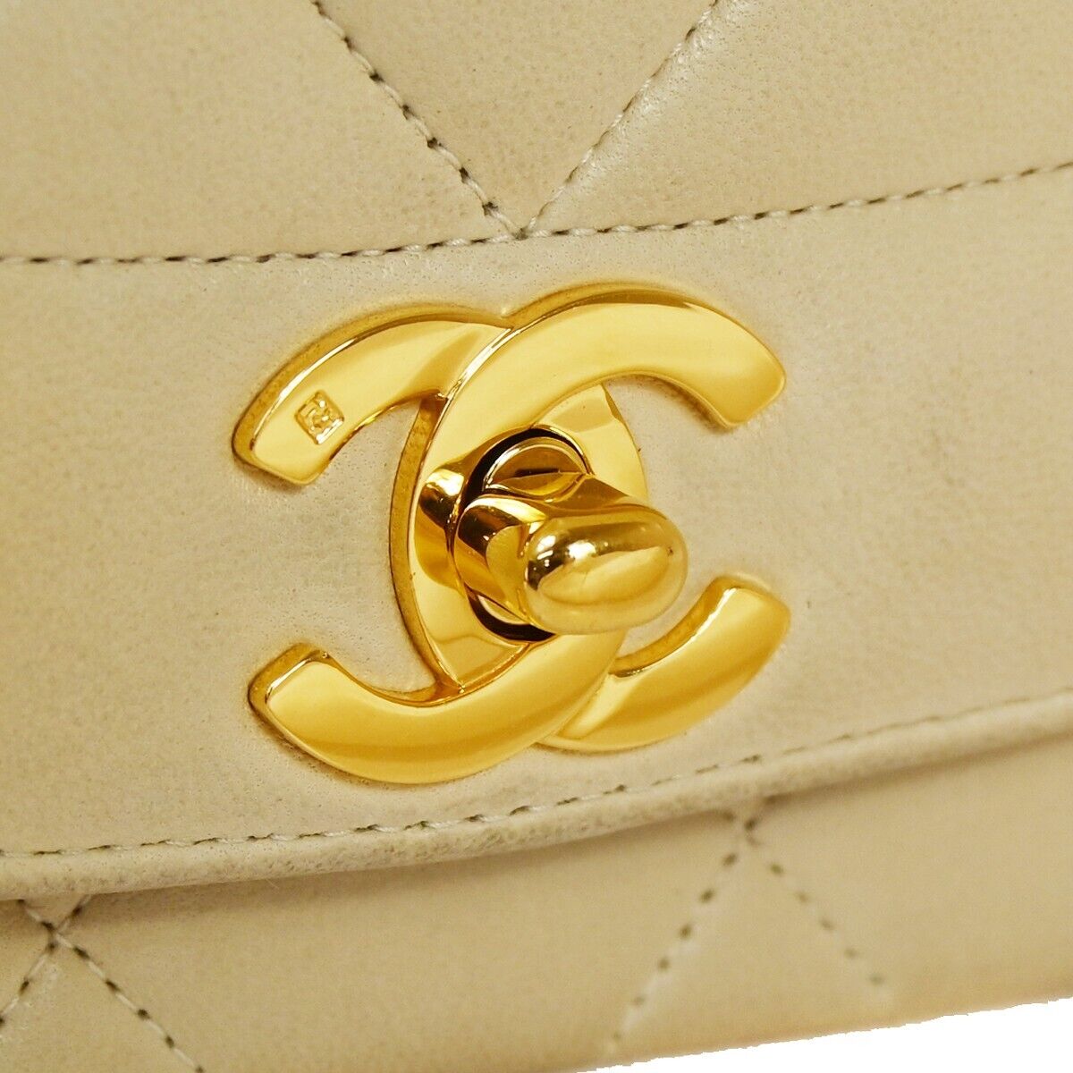CHANEL CC Logo Diana Matelasse 25 Chain Shoulder Bag Leather Beige GHW 898RH912