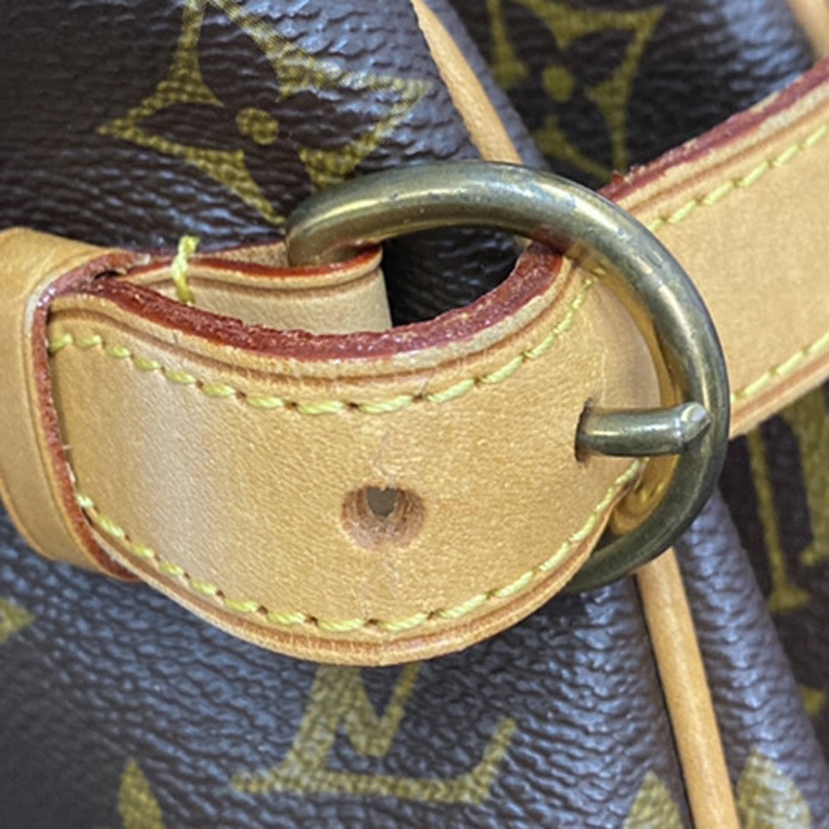 LOUIS VUITTON Batignolles Horizontal Shoulder Bag Monogram Brown M51154 11KB605
