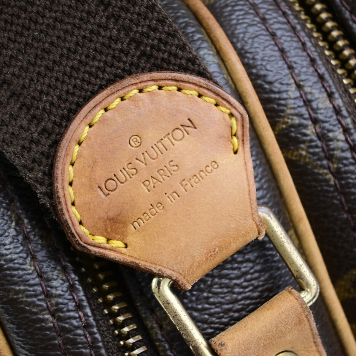 LOUIS VUITTON Reporter PM Crossbody Shoulder Bag Monogram Leather M45254 34ED253